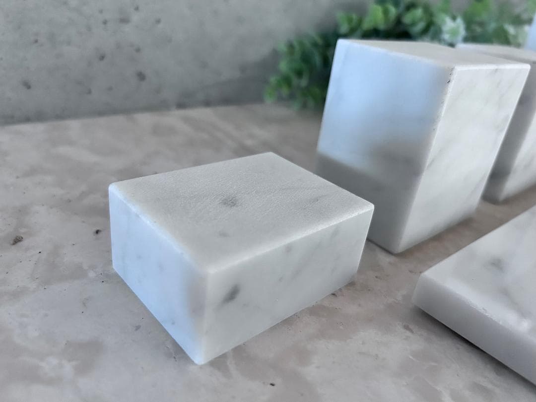 【この】天然白大理石ブロック・プレート●6点セット●巾木2枚●送料無料