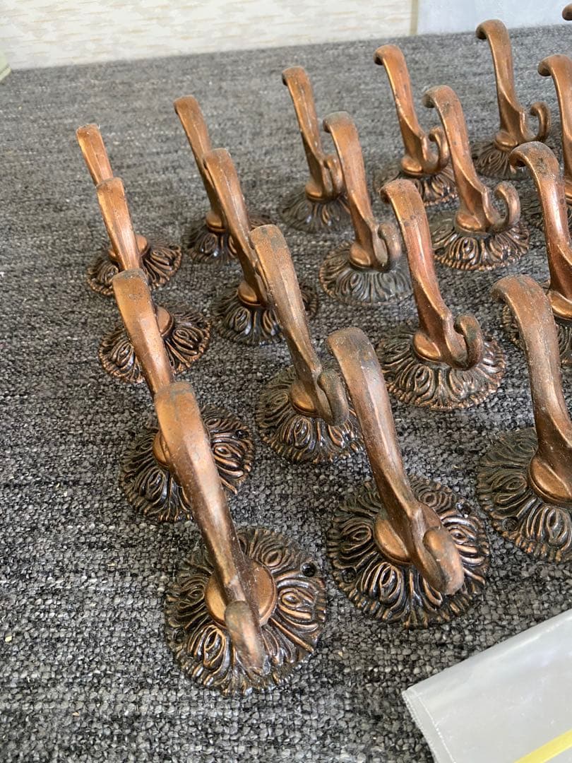 フック　25個　コート掛け　壁掛けフック　金具　カーテンフック　アンティーク