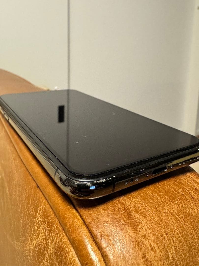 プ*り様 iPhone11pro 本体 64GB スペースグレイ