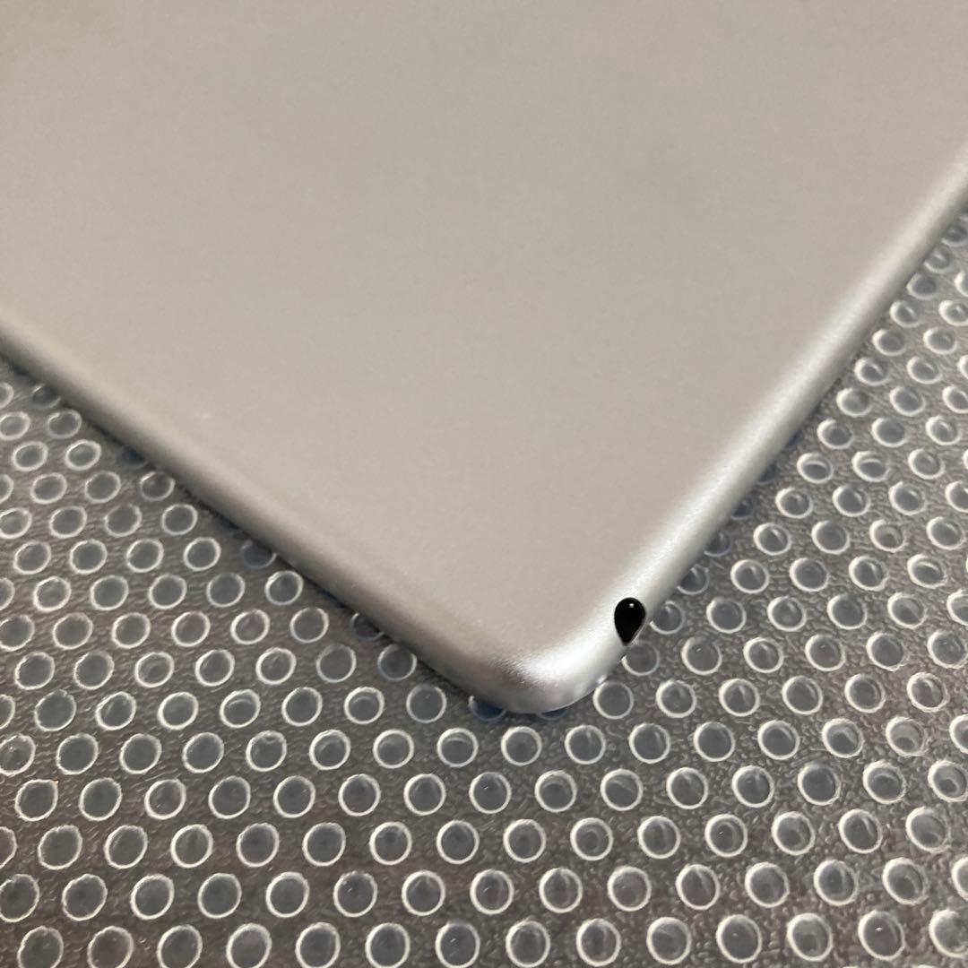 188【早い者勝ち】電池ほぼ新品☆比較的美品☆iPadAir2第2世代128GB