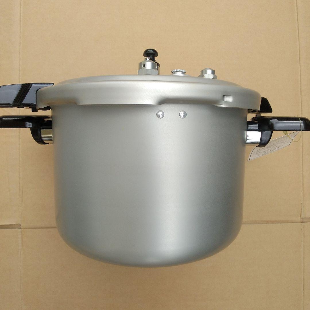 フジマル圧力鍋　両手6.0ℓ　LT-W600 未使用品