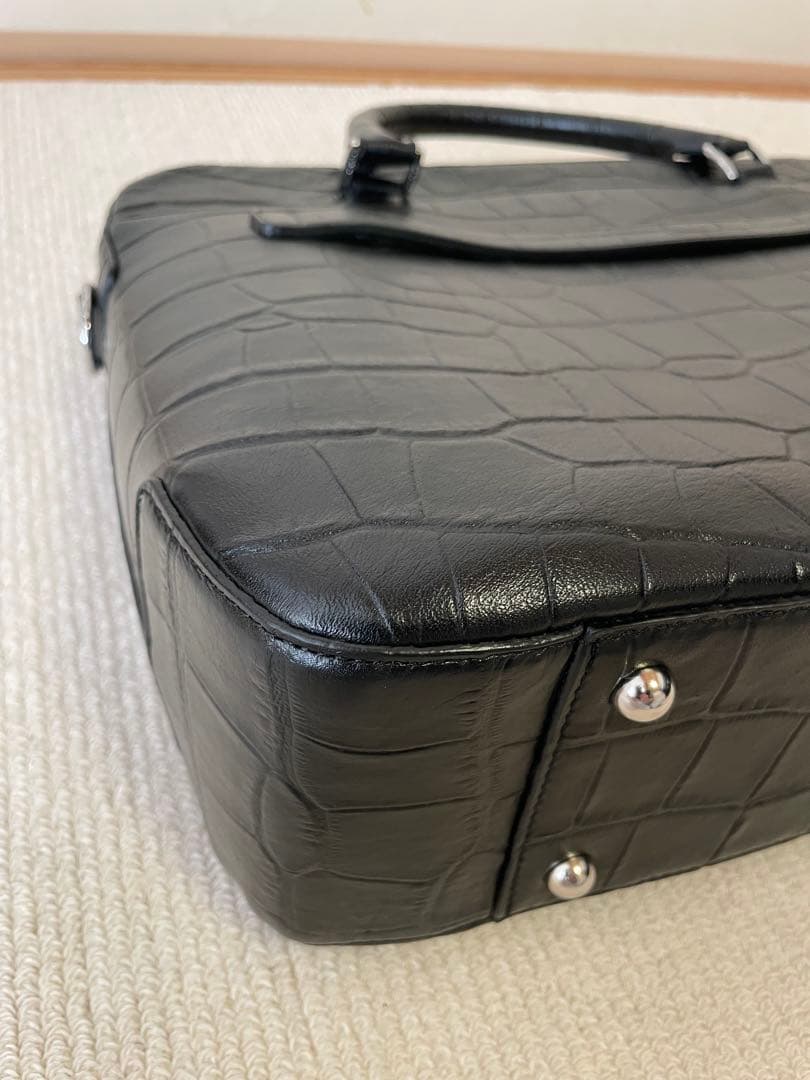 美品　ペッレモルビダ　バーニーズ別注　ビジネスバッグ　黒