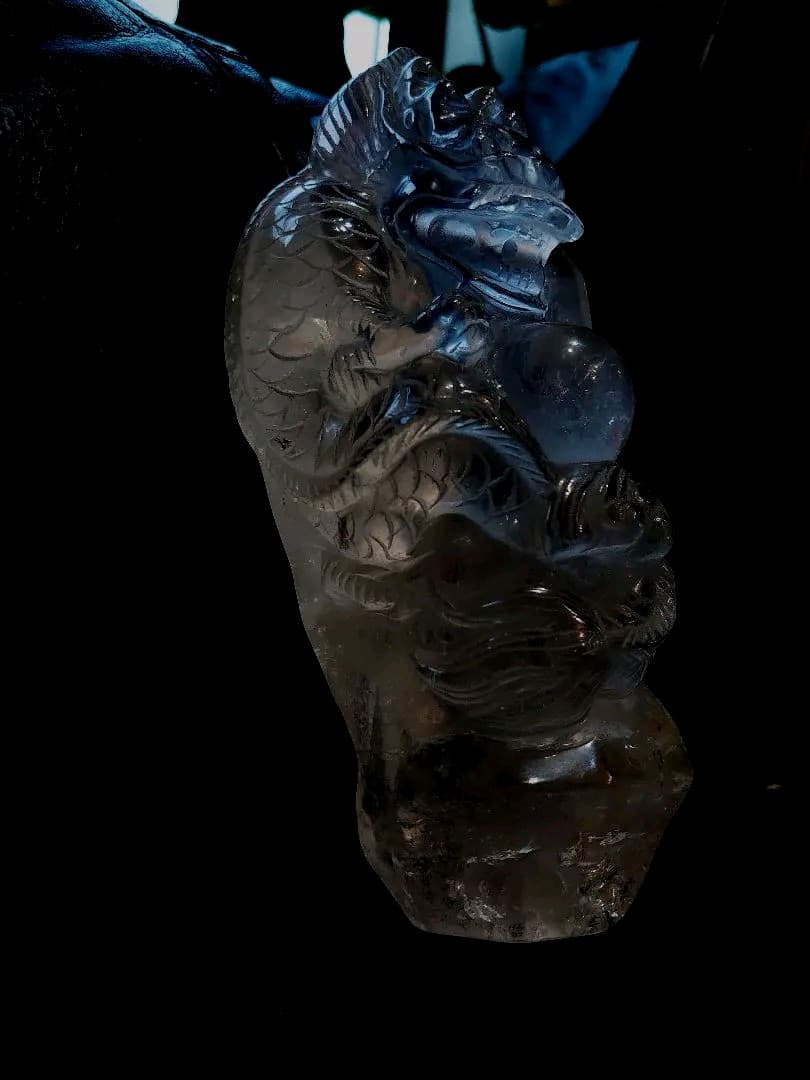 ▼激透明度❋14㌢1.4㎏✦純天然ヒマラヤ本水晶最高品質✤龍神✶宝珠手彫