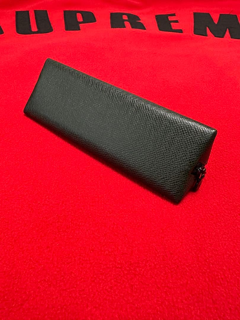 ✨超レア・販売終了品✨LOUIS VUITTON タイガ 『大型ペンケース』