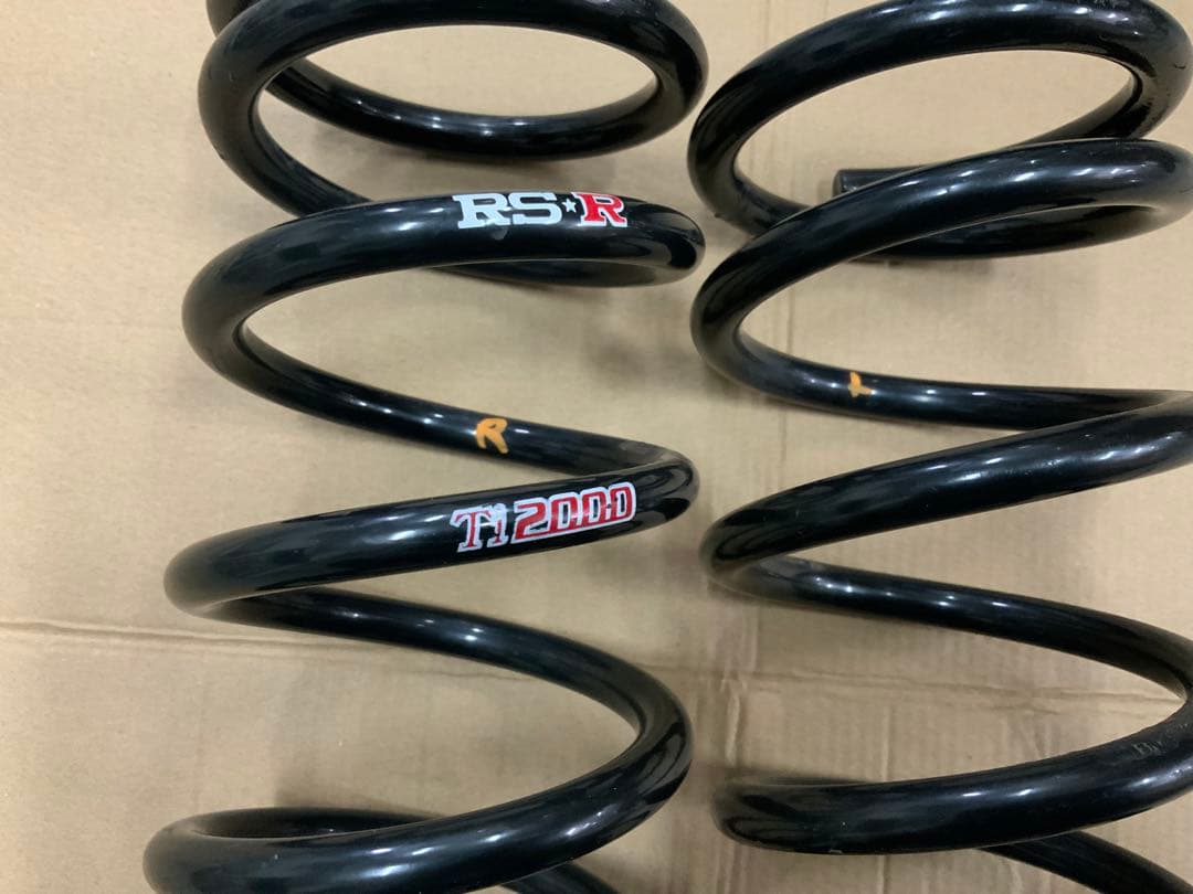 LA600S. FR純正ダンパー＆RSR（Ti2000）ハーフダウンサス