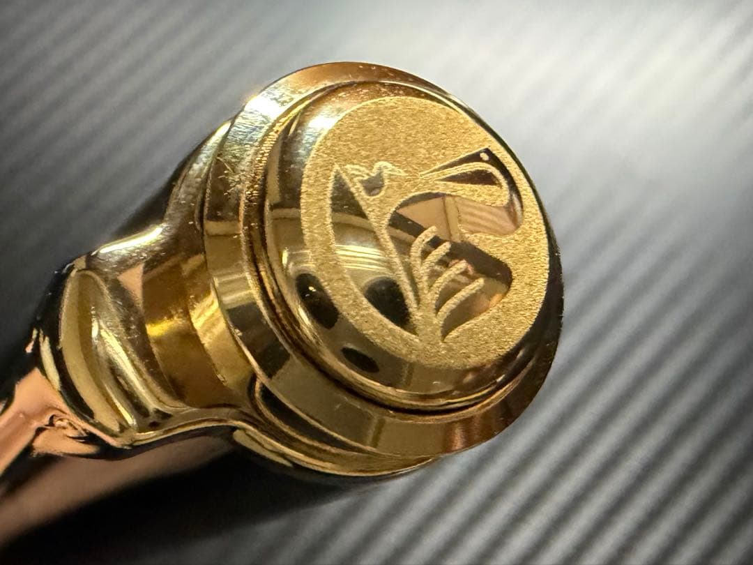 未使用に近い ペリカン スーベーレーン M800 赤縞 F 細字 万年筆