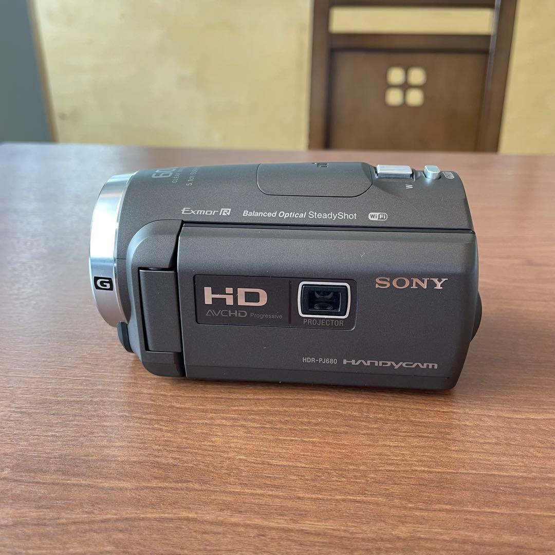 SONY ビデオカメラ　HDR-PJ680