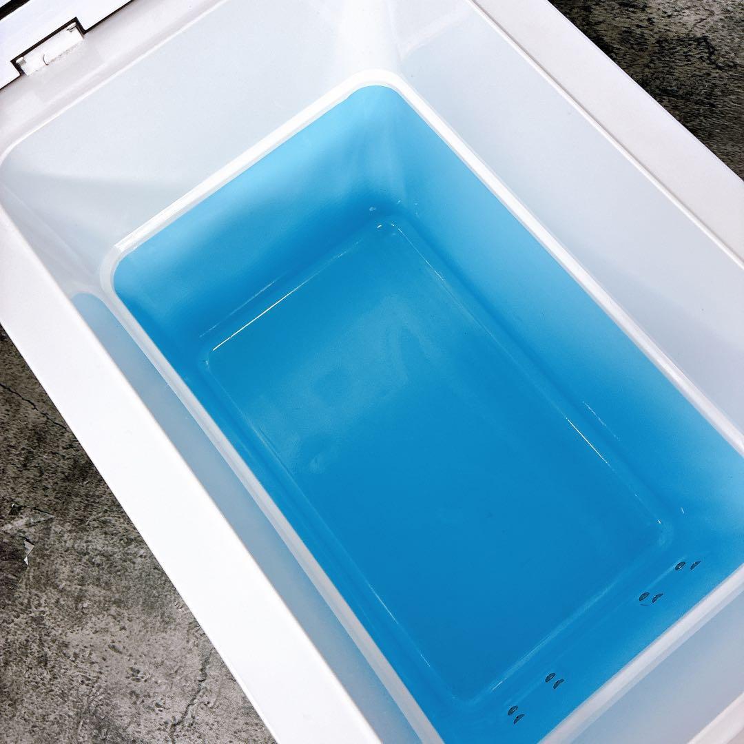 ポータブル　車載　冷蔵庫 デジタル温度制御付き　1℃まで