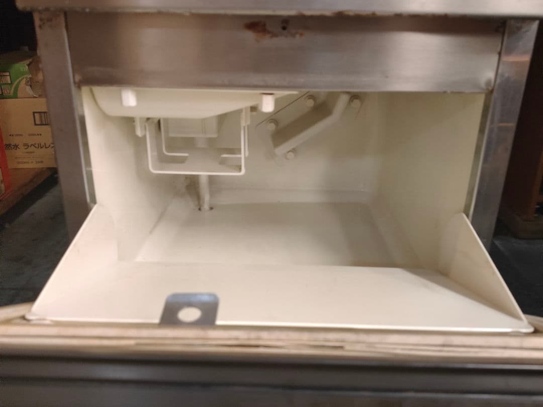 【氷の錬金術師⠀】ホシザキ製氷機 IM-25L-1 製造番号K11371