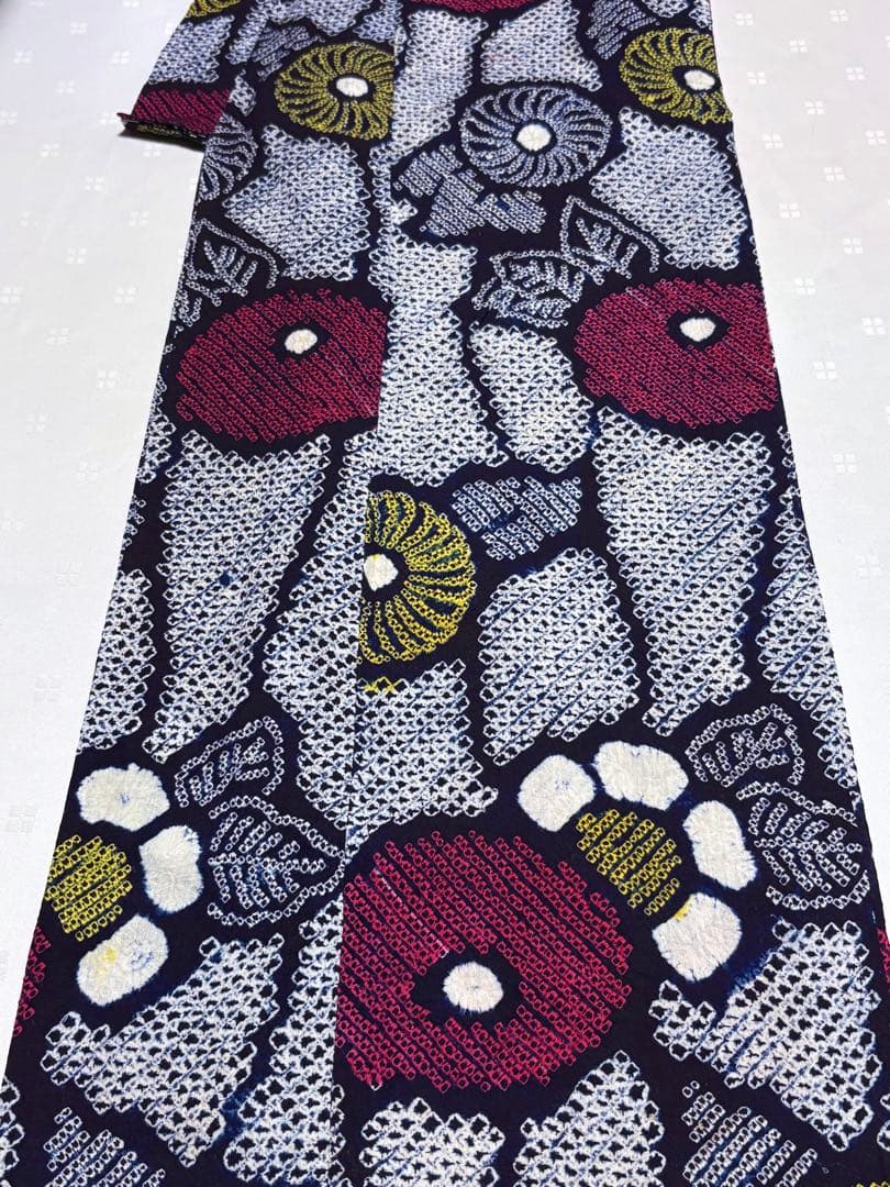 専用　和服　綿100% 花柄模様　有松絞り　浴衣(居敷当て)早い者勝ち