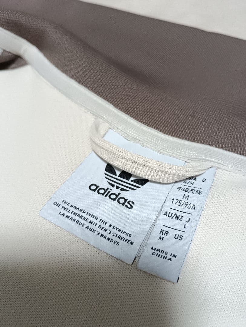 adidas ベージュ クラシック L 美品 JP2522