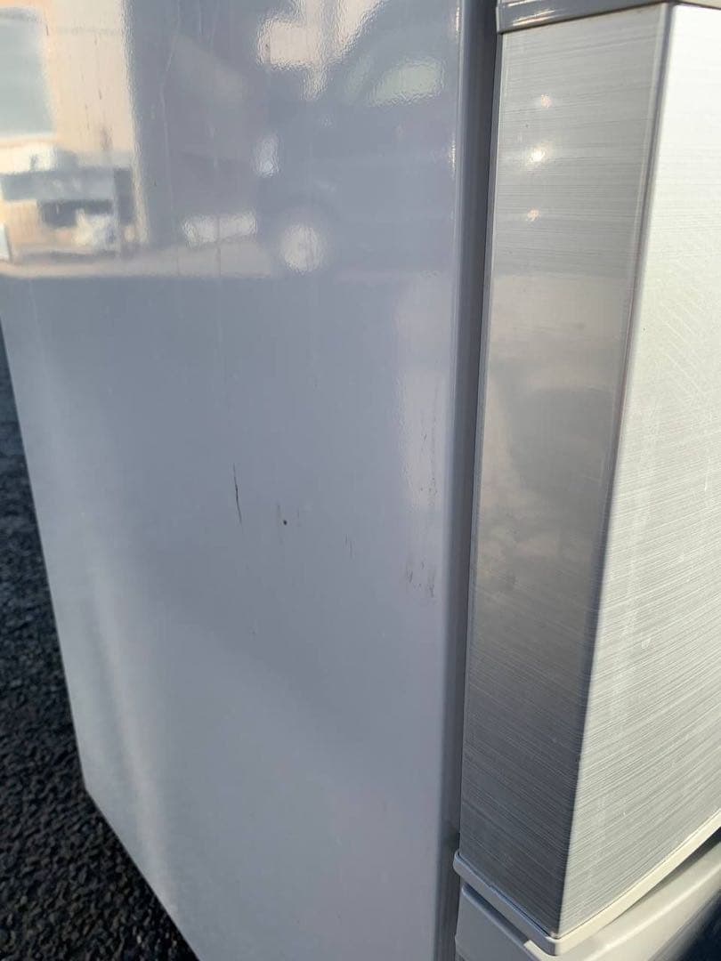 送料設置無料　SHARP ノンフロン冷凍冷蔵庫　SJ-D14F-S