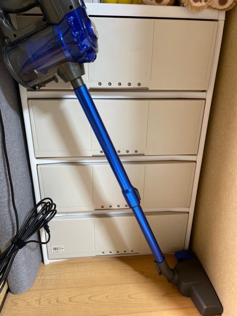 紙パック不要なサイクロン掃除機 スティッククリーナー