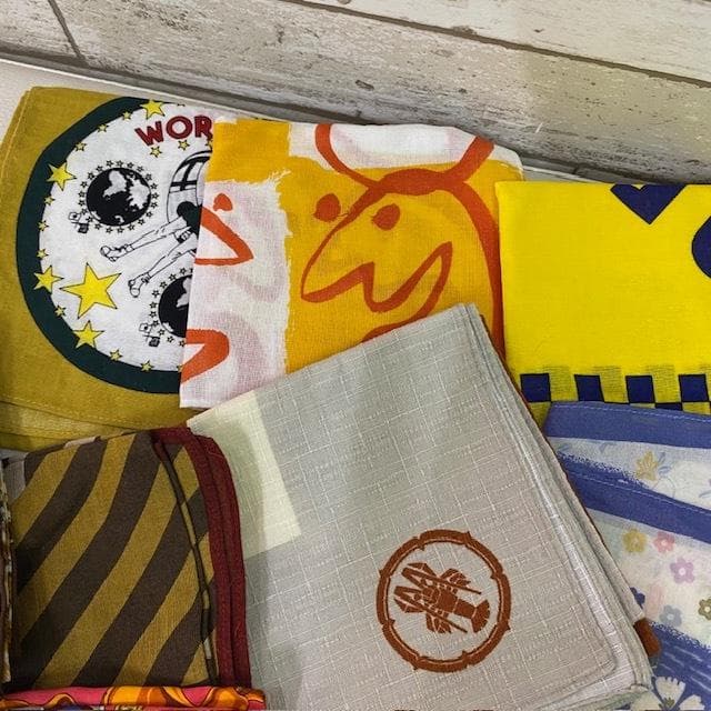 スカーフ ハンカチ大量まとめ　フェンディ CELINE YSL他 60枚以上