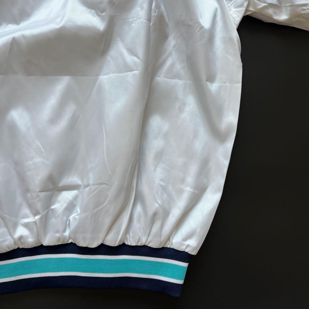 湘南シーレックス ウィンドブレーカー デサント NPBマーク 未使用 B934