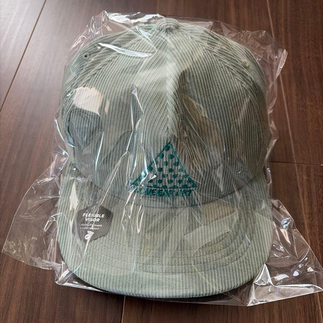 【新品未開封】LOVE EAR ARTコーデュロイキャップ