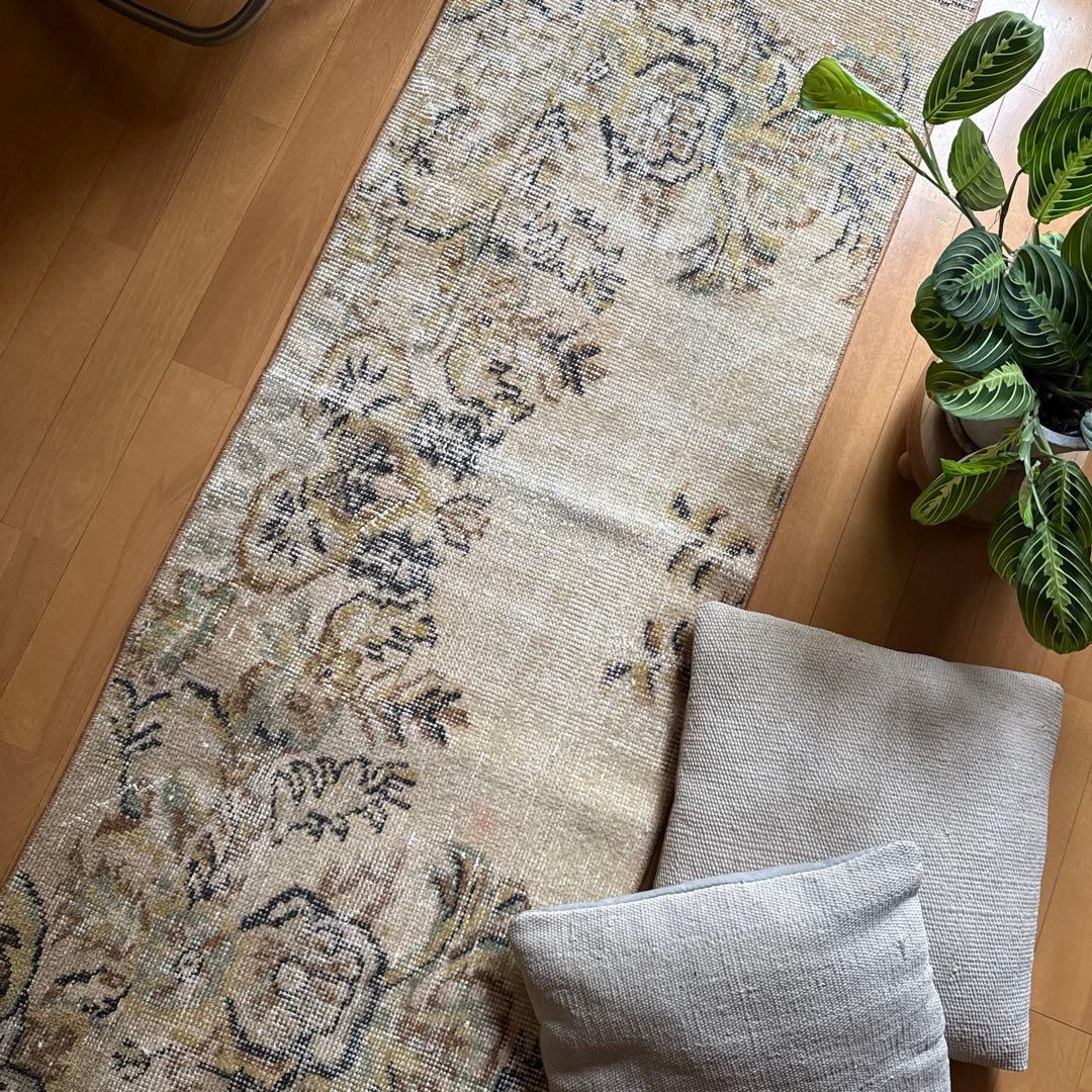 54×165 ロングランナーラグ　ベージュボタニカル　トルコヴィンテージラグ