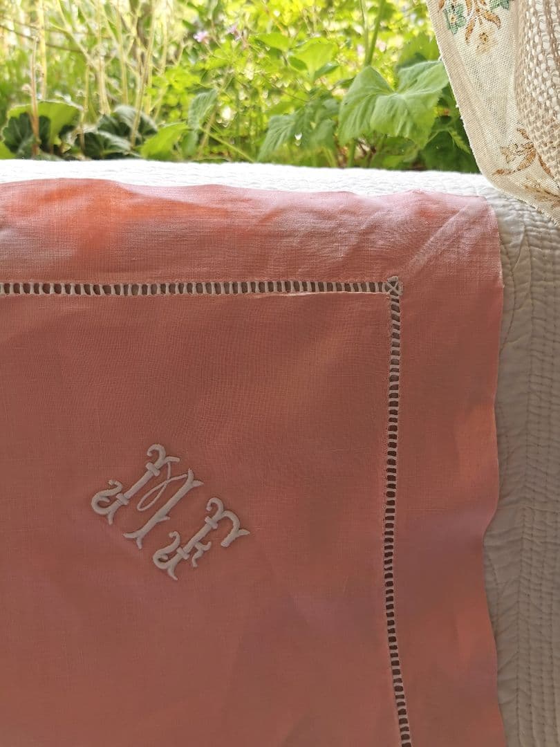 アンティークフランス モノグラムＭＦ手刺繍ピンク リネン大判クッションカバー