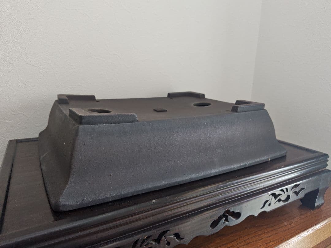 陶器製盆栽鉢　四角い盆栽鉢 春雅堂造　落款　大型