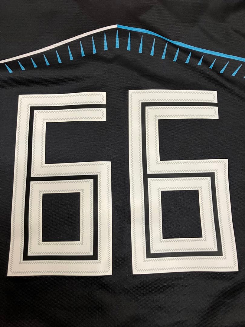 万波中正　北海道日本ハムファイターズ　エスコンフィールド　ユニフォーム　1周年