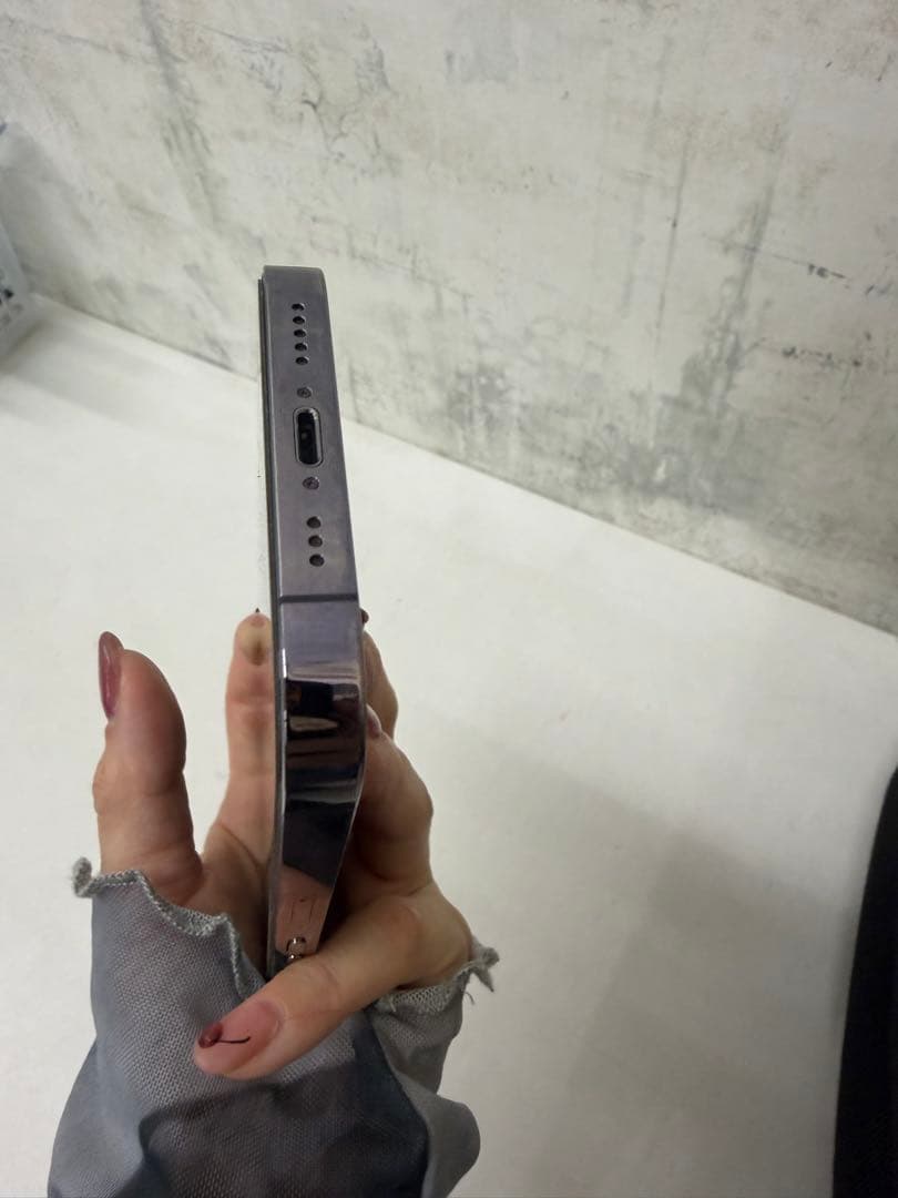 Apple iPhone 14 Pro 256GBディープパープル 本体