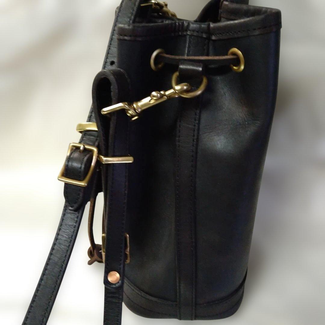 vascoレザーワンダーパースバッグ　スモール（VS-214L)　ブラック