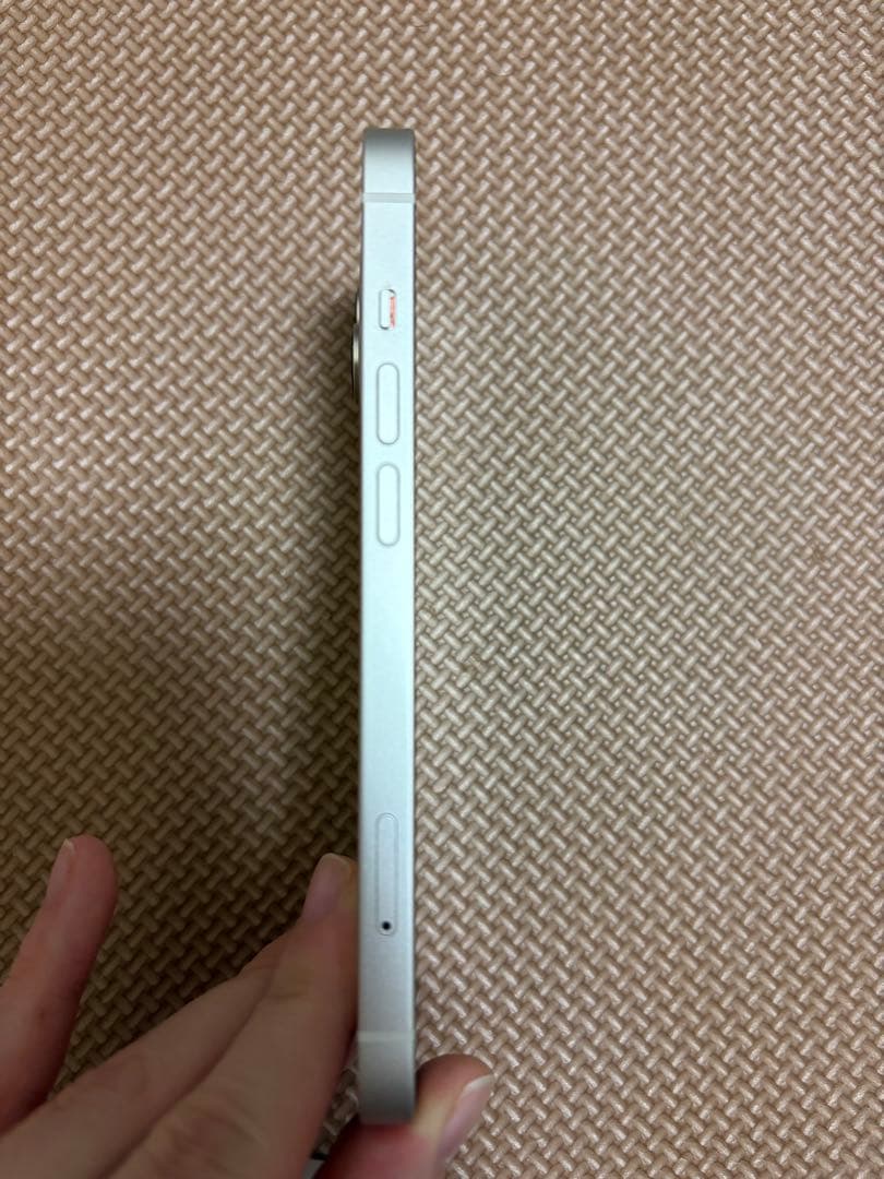 iPhone 14 256GB 損傷・機能不良なし