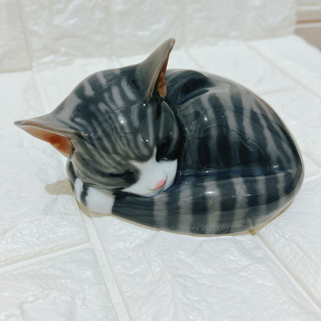 ロイヤルコペンハーゲン　眠り猫　フィギュリン