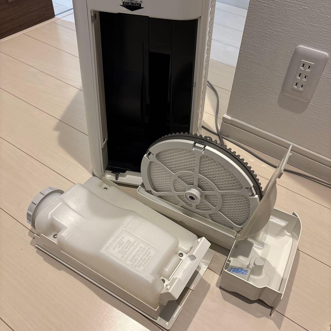 ♡お値下げしました！SHARP 空気清浄機 KI-JS50-W