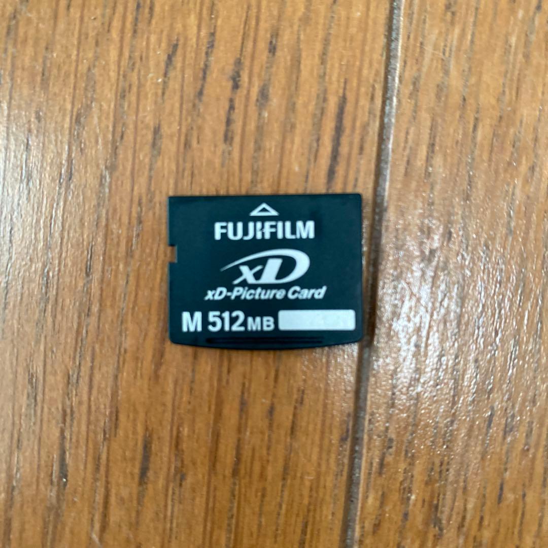 【フジフィルム※収納ケース付※】FINEPIX Z5 ブラック　FUJIFILM