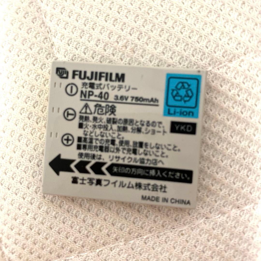 【フジフィルム※収納ケース付※】FINEPIX Z5 ブラック　FUJIFILM