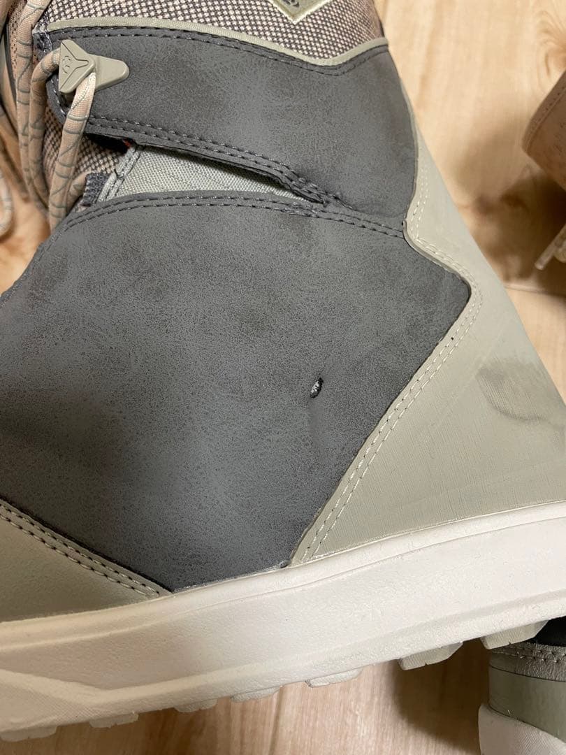 32 THIRTYTWO LASHED 26cm 23-24モデル スノボー