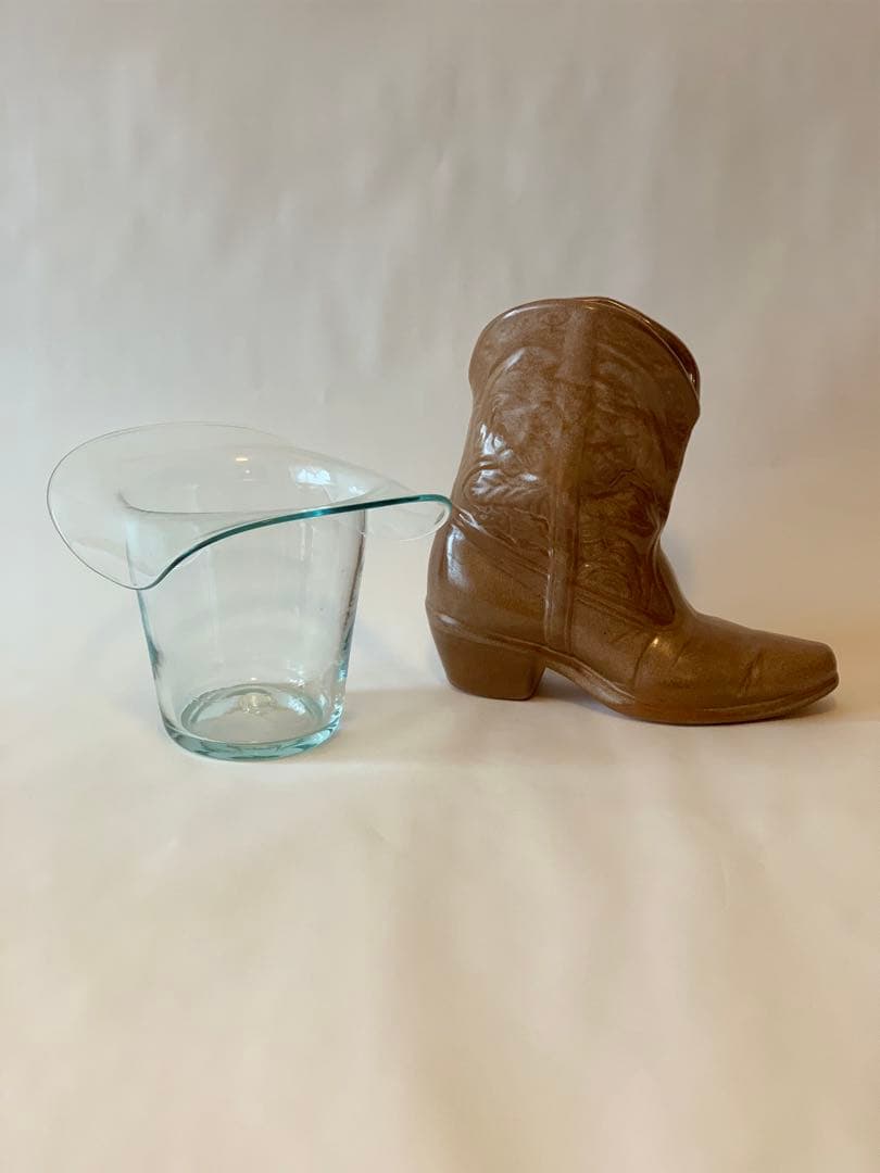 ハット　フラワーベース　ビンテージ　ガラス