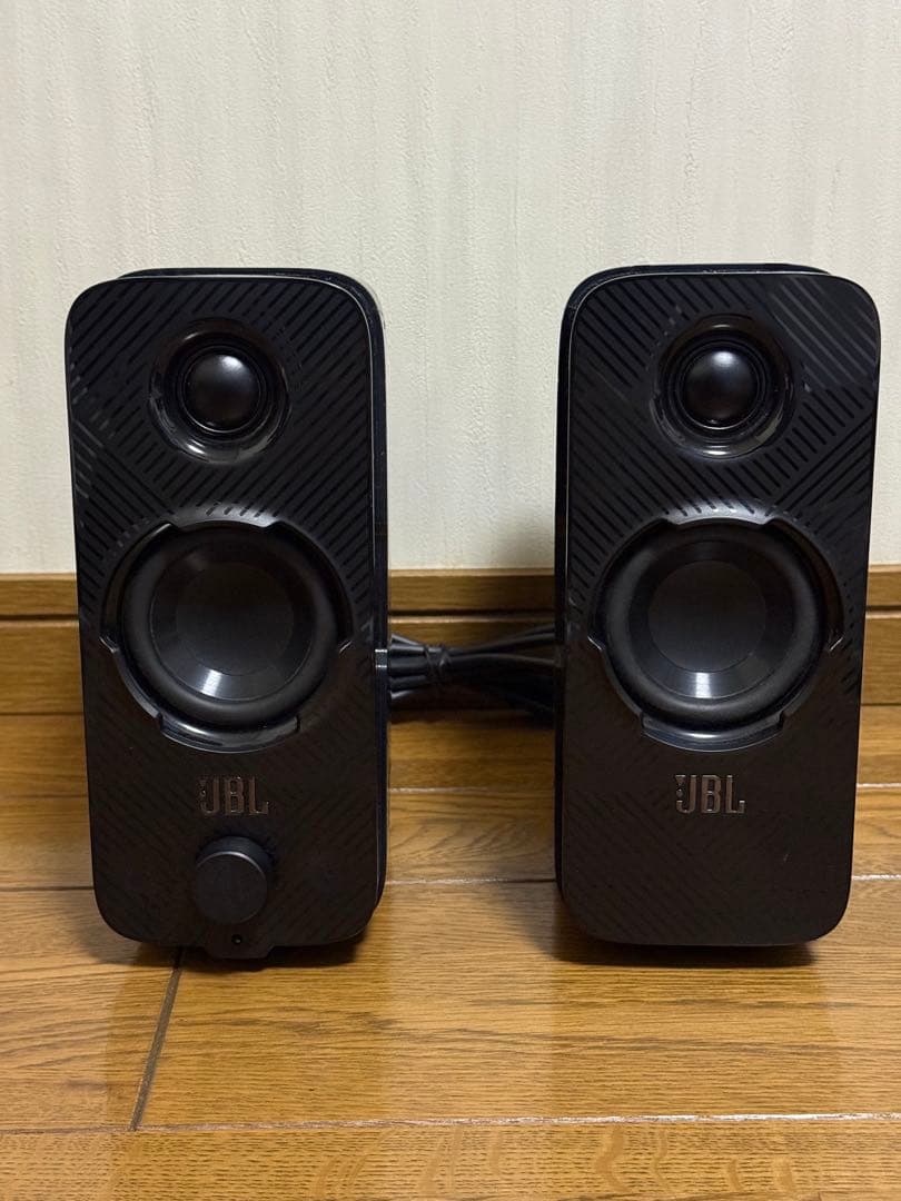 JBL Quantum Duo スピーカー