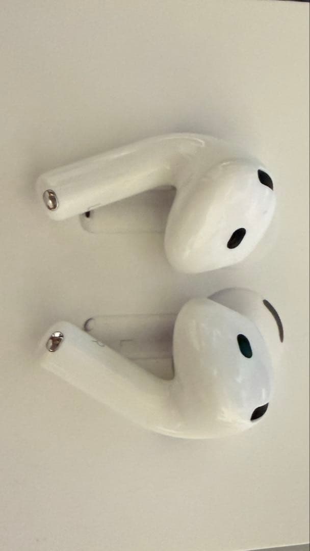 AirPods 第4世代 ノイズキャンセリングなし 正規品