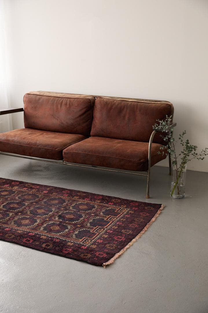 ヴィンテージラグ　トライバルラグ　バルーチ族（198×107cm）黒　紺　赤