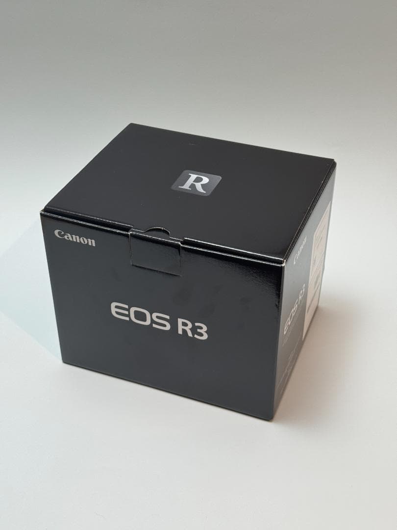 【最終値下げ・おまけ付】Canon EOS R3 ミラーレスカメラ 本体