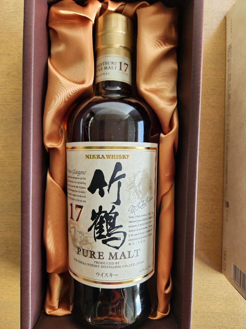 ニッカウイスキー 竹鶴 17年 ピュアモルト 700ml