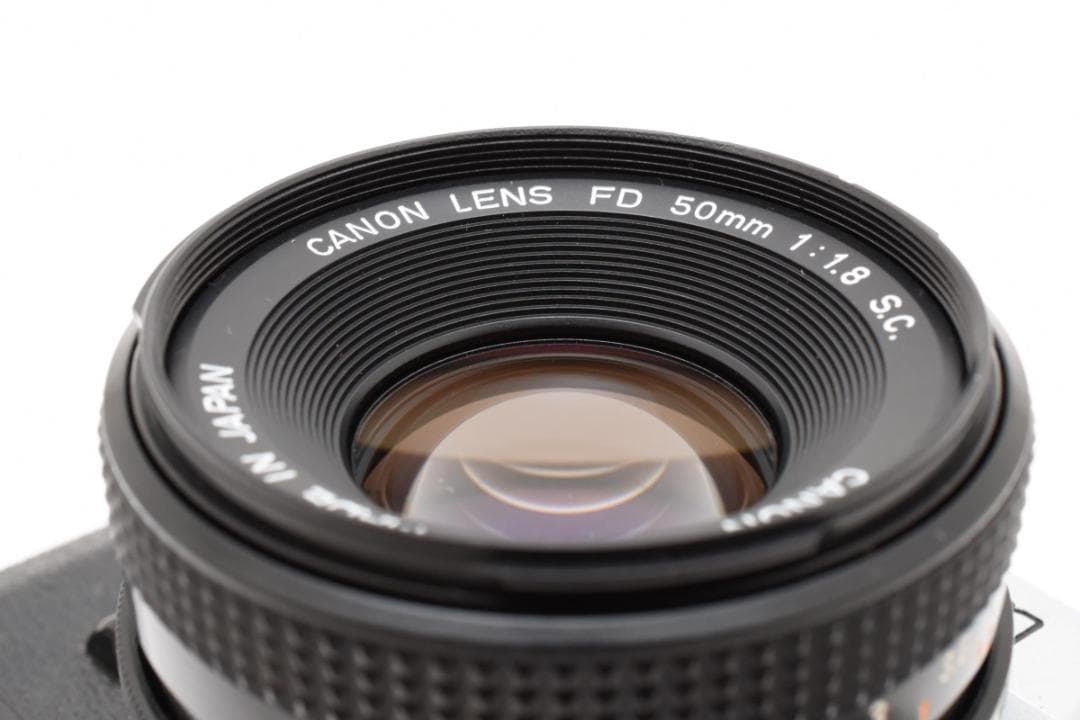 フィルムカメラ Canon AE-1 Silver + FD 50mm f1.8 s.c