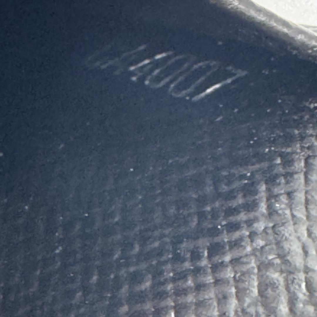 【極美品】ルイヴィトン アンヴェロップ・カルト ドゥ ヴィジット タイガ 黒