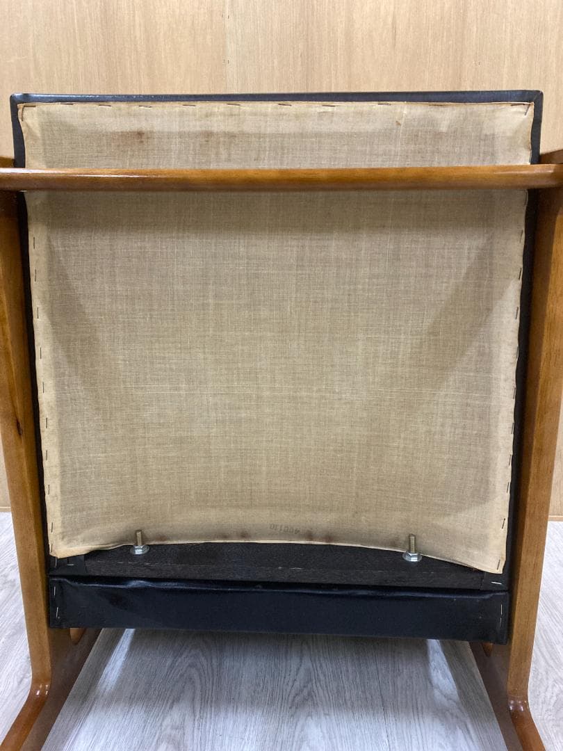 【カリモク】Kチェア スタンダードブラック ワイドアーム 1Pソファ B