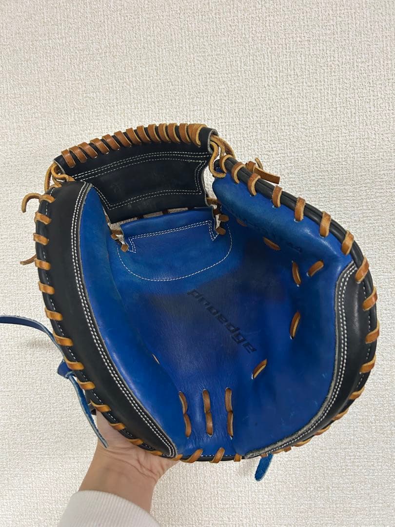 阪神タイガース　梅野隆太郎モデル　軟式用グローブ