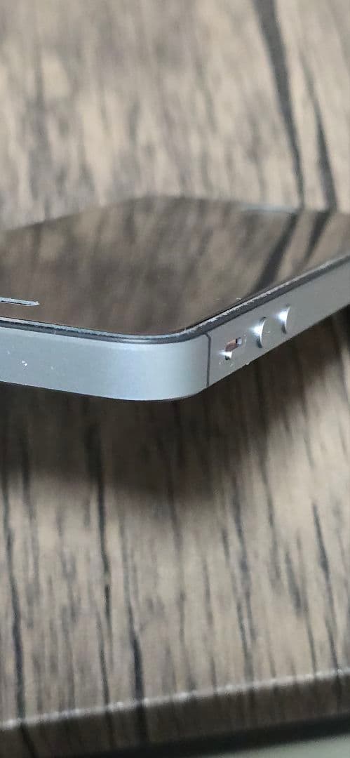 iPhoneSE第一世代　ブラック　32GB