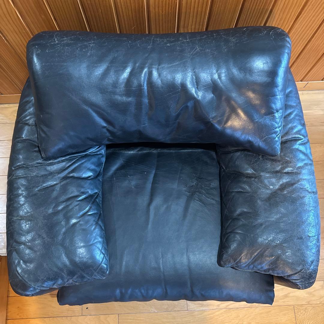 ぼ*ん様 カッシーナ マラルンガ 本革 一人掛けソファ