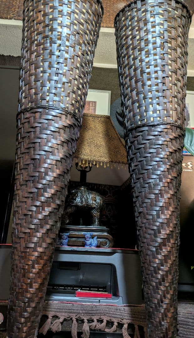 バンブーフロアトールランプ　ダークブラウン2台