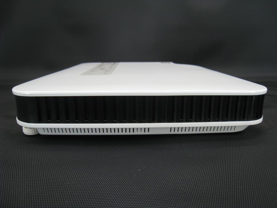 投映15型～300型　モバイルサイズ プロジェクター　CASIO　XJ-A141