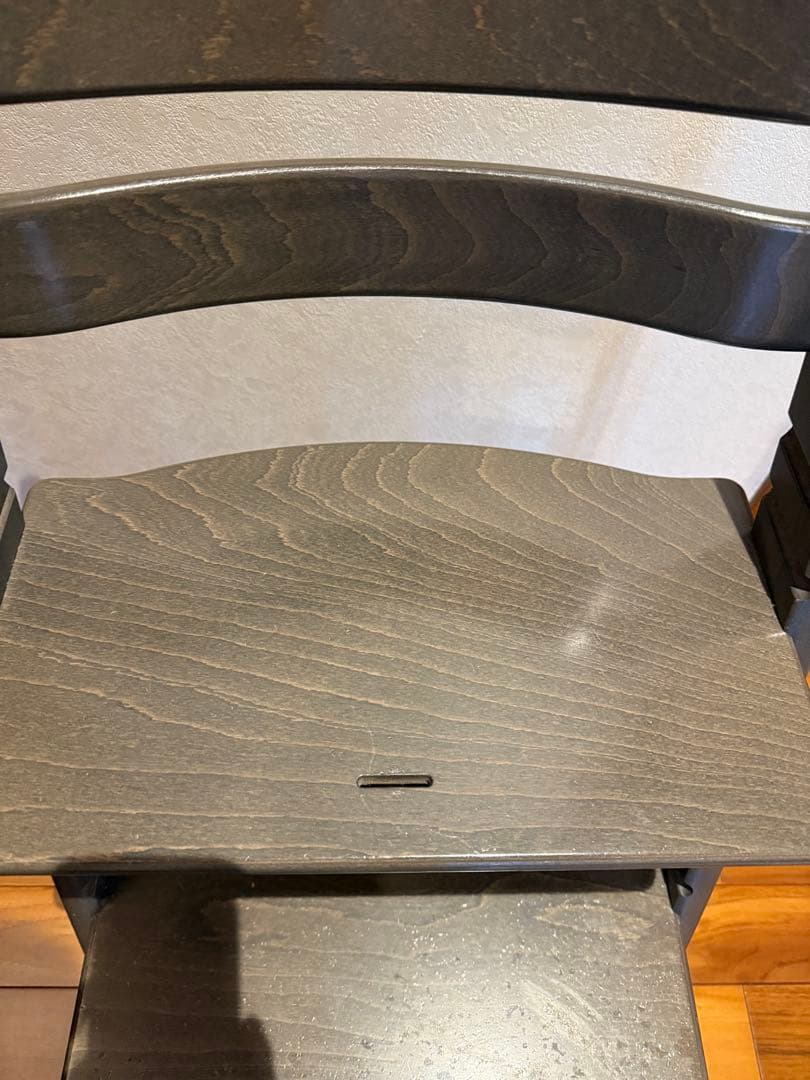 廃盤色　ウォールナット　ストッケ　トリップ　トラップ　ベビーチェア　百貨店購入