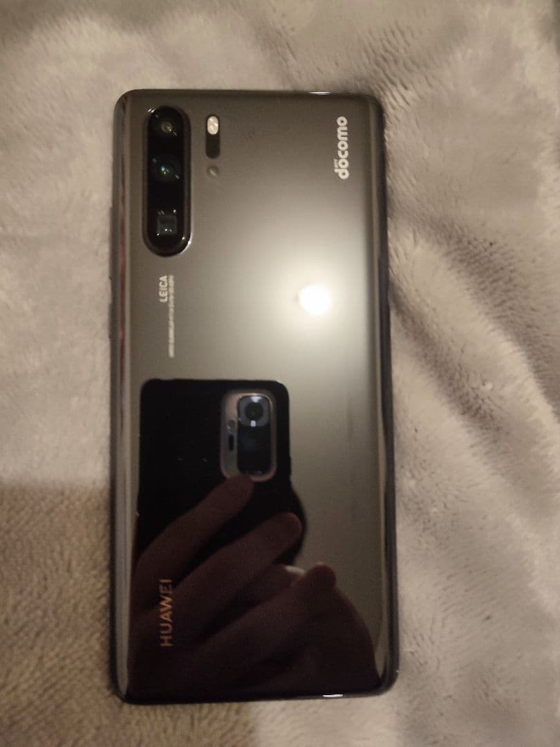Huawei p30pro docomo aquos with4　2台セット！