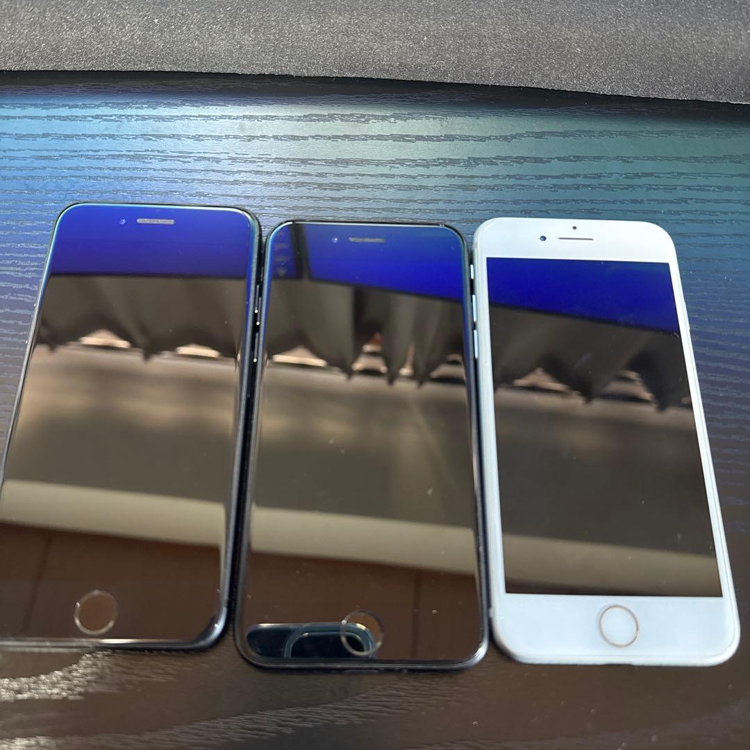 中古品 iphone7 3台 32GB wi-fi確認済み