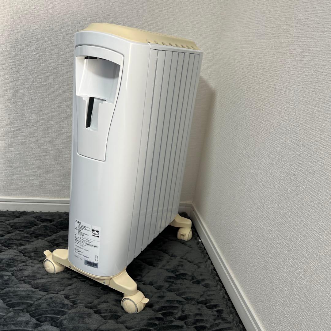 【美品】デロンギ オイルヒーター ベルカルド RHJ75V0815-CR